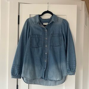 American Eagle Outfitters Classic Blue Ombré Denim/Jean Shirt - Size Large